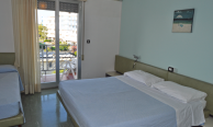 Hotel Quadrifoglio Lido Delle Nazioni