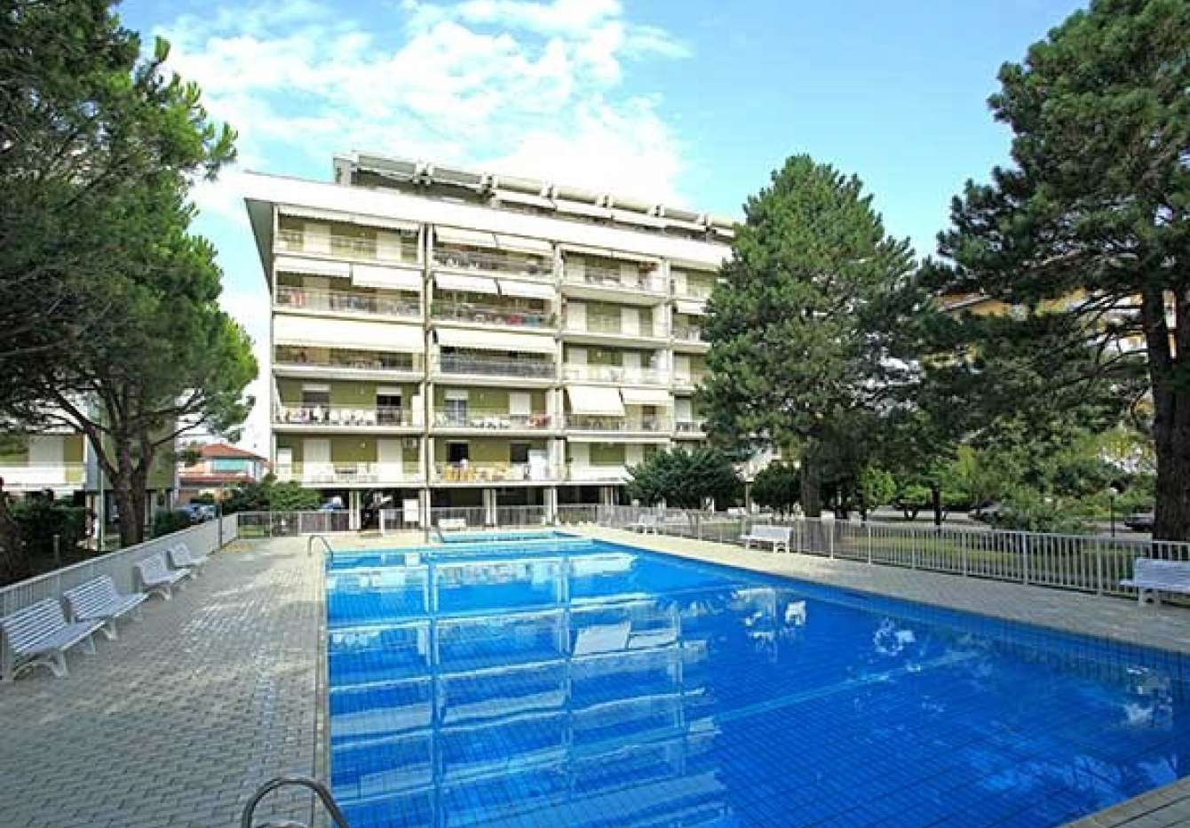 Residence Alvorada s bazénem PSM